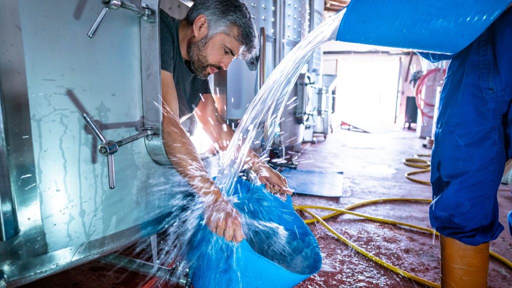 Water Tank Cleaning Process