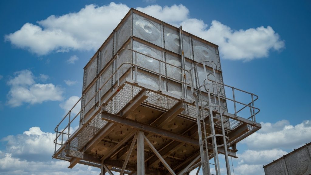 water tank cleaning